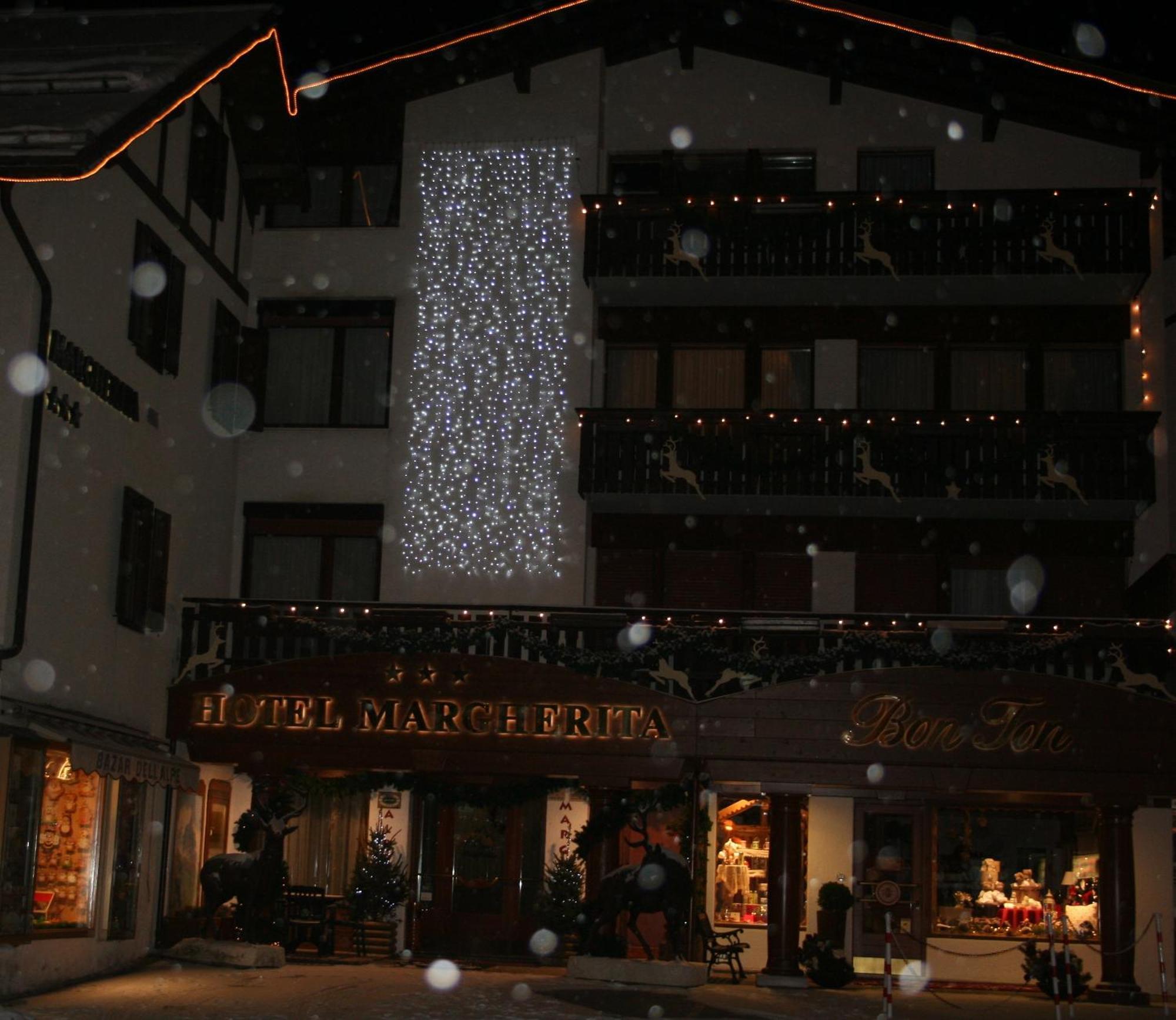 סן מרקו די קסטרוזה Hotel Margherita מראה חיצוני תמונה